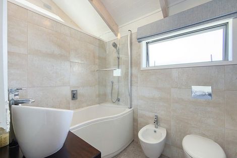 Photo of property in 107 Pohutukawa Crescent, Whangamata, 3620