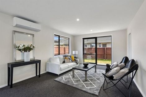 Photo of property in 75c Vivian Street, Burwood, Christchurch, 8083