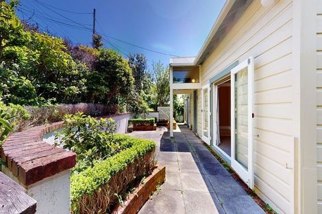 Photo of property in 90 Oban Street, Wadestown, Wellington, 6012