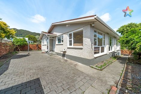 Photo of property in 288 Riverside Drive, Waterloo, Lower Hutt, 5011