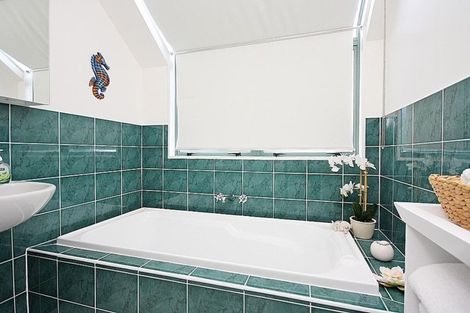 Photo of property in 116 Pacific View Drive, Whangamata, 3620