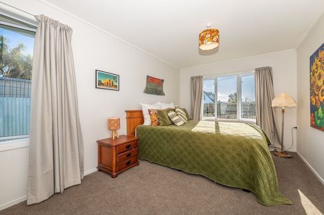 Photo of property in 14 Coates Street, Westport, 7825