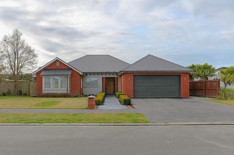 Photo of property in 23 Cathcart Crescent, Prebbleton, 7604