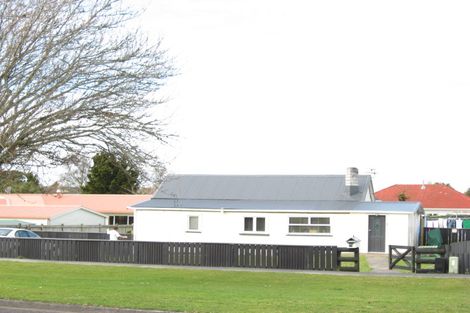 Photo of property in 12 Portia Street, Stratford, 4332