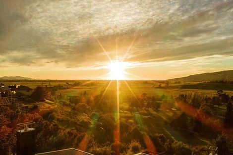 Photo of property in 105 Marlborough Ridge Drive, Fairhall, Blenheim, 7272