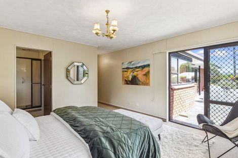 Photo of property in 31 Winara Avenue, Waikanae, 5036