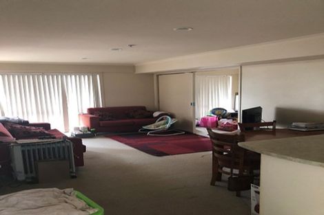 Photo of property in 2k/18 Ronwood Avenue, Manukau, Auckland, 2104
