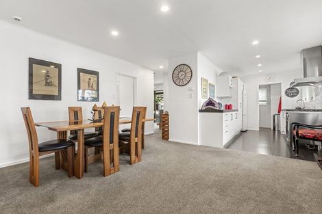 Photo of property in 5a Elizabeth Street, Orewa, 0931