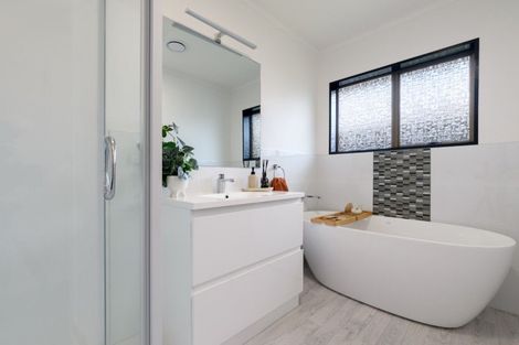 Photo of property in 4b Norton Road, Otumoetai, Tauranga, 3110