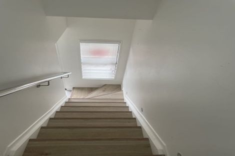 Photo of property in 8/14 Kerswill Place, Pakuranga, Auckland, 2010