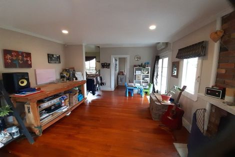 Photo of property in 91 Mandeville Street, Riccarton, Christchurch, 8011