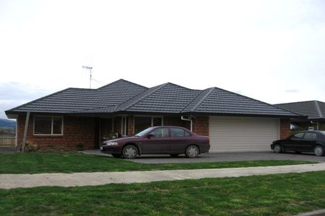 Photo of property in 61 Parnell Heights Drive, Kelvin Grove, Palmerston North, 4414