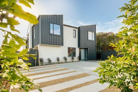 Photo of property in 32 Kaihuia Street, Northland, Wellington, 6012