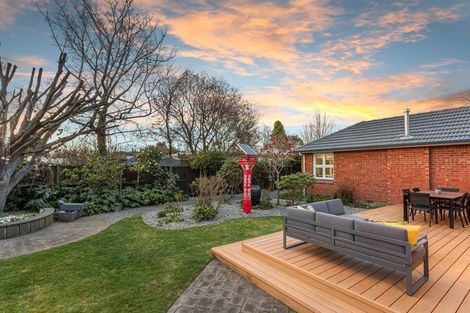 Photo of property in 53 Westburn Terrace, Burnside, Christchurch, 8041