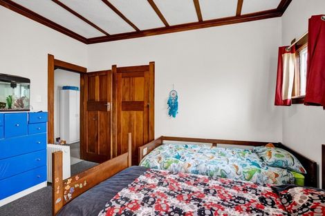 Photo of property in 30 Cloten Road, Stratford, 4332