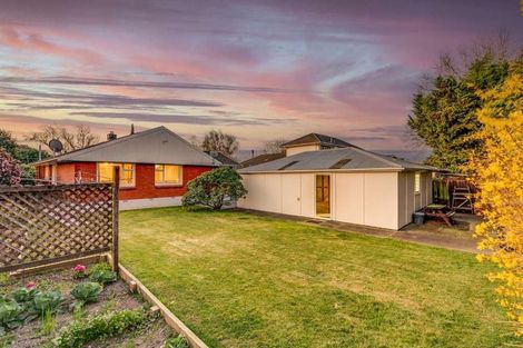 Photo of property in 6 Deepdale Street, Burnside, Christchurch, 8053