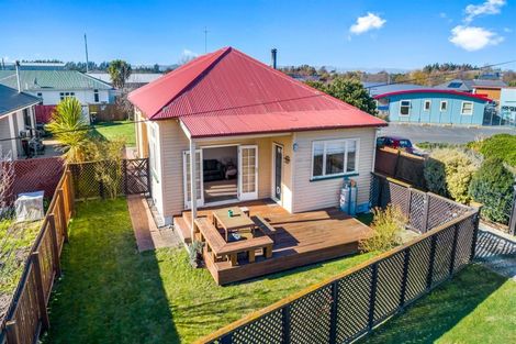 Photo of property in 18a Leeston And Lake Road, Leeston, 7632