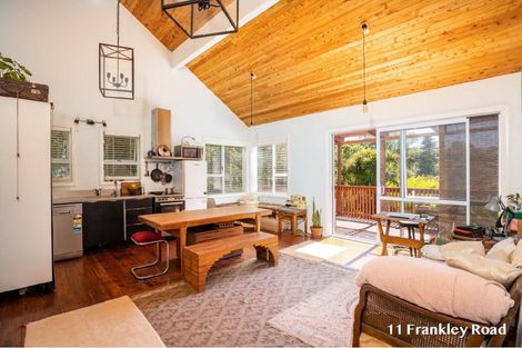 Photo of property in 11 Frankley Road, Westown, New Plymouth, 4310