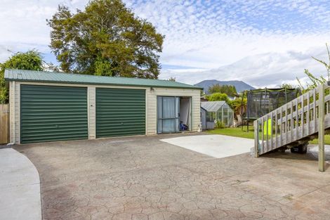 Photo of property in 36 Whakaipo Avenue, Taupo, 3330