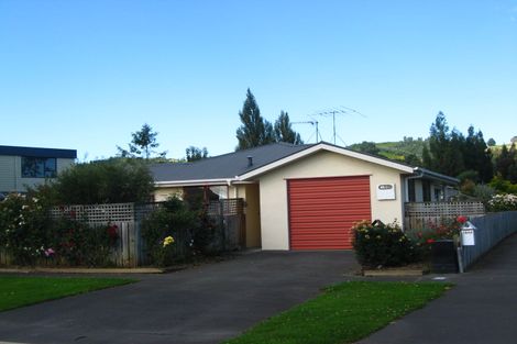 Photo of property in 104 Hagart-alexander Drive, Mosgiel, 9024