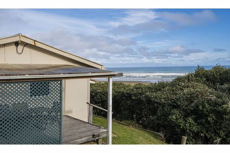 Photo of property in 13 Ocean Close, Te Kopuru, 0371