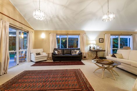 Photo of property in 12 Ngarara Road, Waikanae, 5036