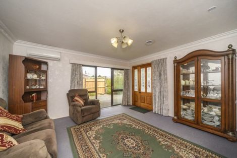 Photo of property in 4 Kaipara Court, Highbury, Palmerston North, 4412