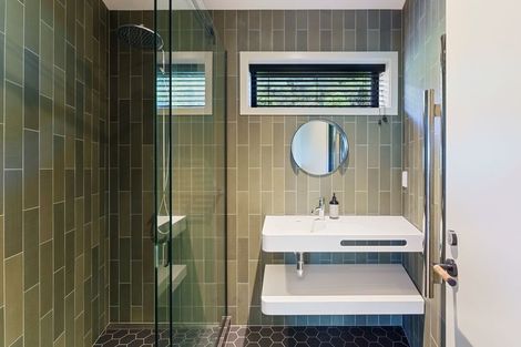 Photo of property in 14 Wilson Way, Waikanae, 5036