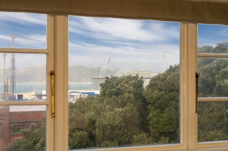 Photo of property in 7u3 Stowe Hill, Thorndon, Wellington, 6011