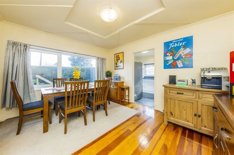 Photo of property in 2 Orakau Road, Mangere East, Auckland, 2024