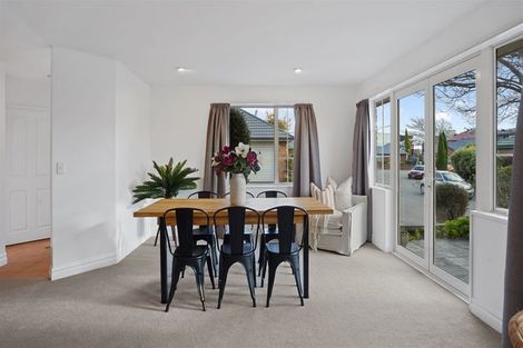 Photo of property in 43 Parade Court, Addington, Christchurch, 8024