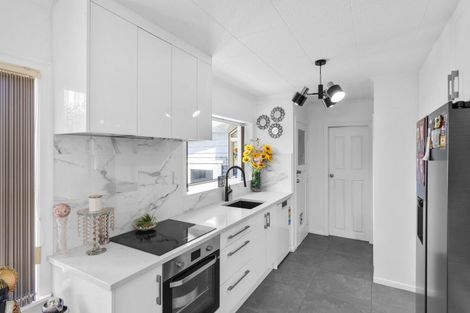 Photo of property in 8 Karamu Crescent, Wainuiomata, Lower Hutt, 5014