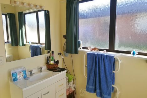 Photo of property in 2 Rata Avenue, Huntly, 3700