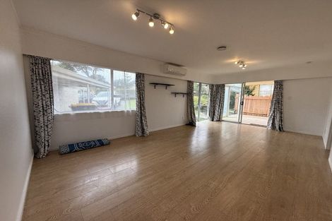 Photo of property in 1/551a Weymouth Road, Weymouth, Auckland, 2103