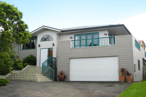 Photo of property in 2 Farnell Place, Gulf Harbour, Whangaparaoa, 0930