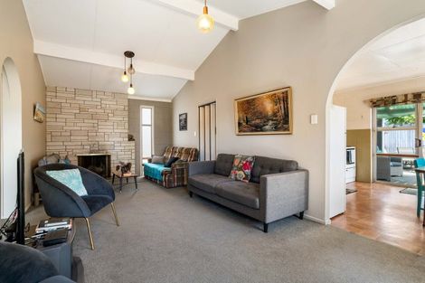 Photo of property in 109a Linton Crescent, Whangamata, 3620