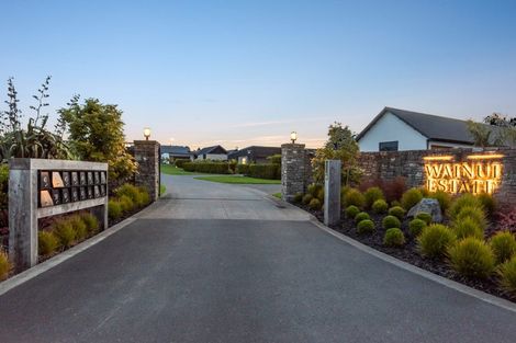 Photo of property in 53 Grayson Road, Wainui, 0992