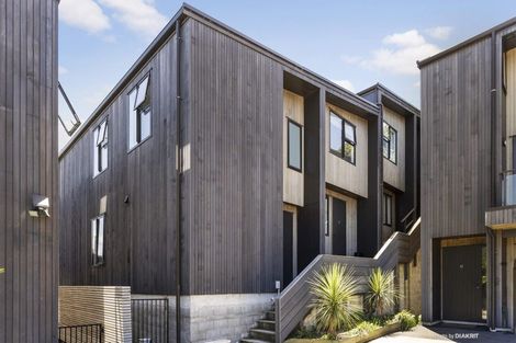 Photo of property in 14/20u Trent Street, Island Bay, Wellington, 6023