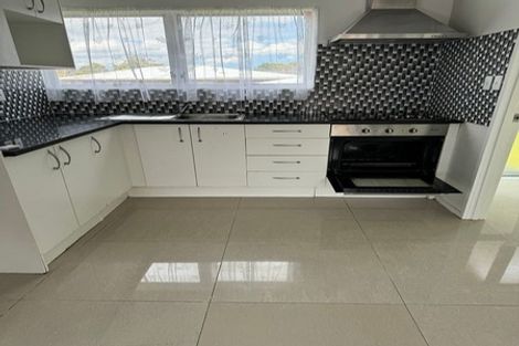 Photo of property in 1/42 Moncrieff Avenue, Clendon Park, Auckland, 2103