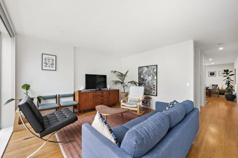 Photo of property in Altar Apartments, 61/120u Rintoul Street, Newtown, Wellington, 6021