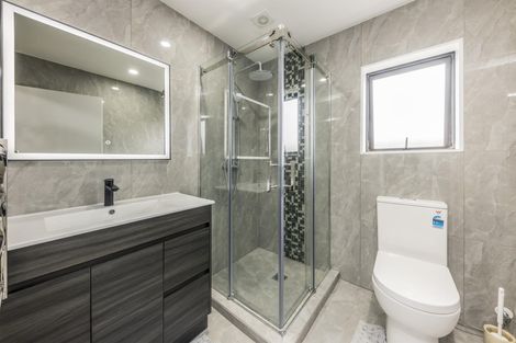 Photo of property in 466c Massey Road, Mangere East, Auckland, 2024