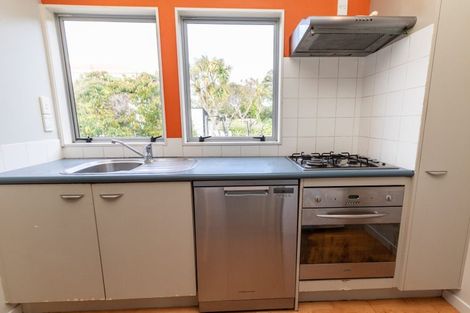 Photo of property in 152g Tasman Street, Mount Cook, Wellington, 6021