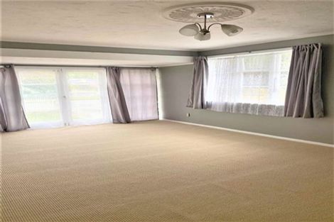 Photo of property in 16 Peck Street, Taita, Lower Hutt, 5011
