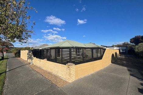 Photo of property in 1a Amos Place, Shirley, Christchurch, 8061