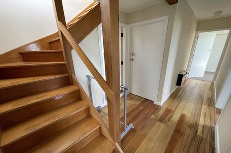 Photo of property in 31 Highbury Road, Highbury, Wellington, 6012