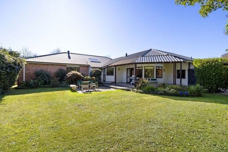 Photo of property in 51 Taylor Street, Cambridge, 3434