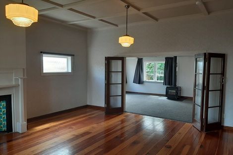 Photo of property in 31 Garelja Road, Henderson, Auckland, 0612