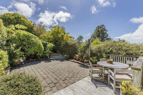 Photo of property in 8 Allington Road, Karori, Wellington, 6012
