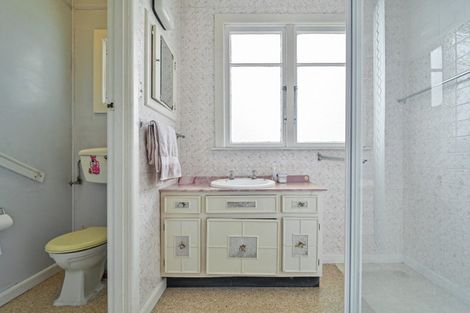 Photo of property in 408 Lyndon Road East, Hastings, 4122