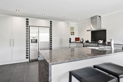 Photo of property in 10 Parker Road, Huntly, 3771